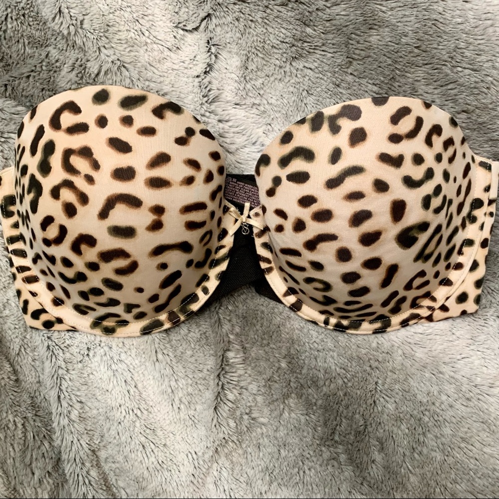 Victoria’s Secret Leopard Print Lined Strapless Padded Bra 32DD